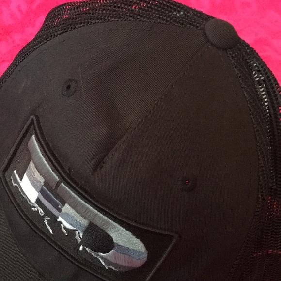 Hammer Down SnapBack hat 5 panel mesh back black cap - Picture 6 of 12